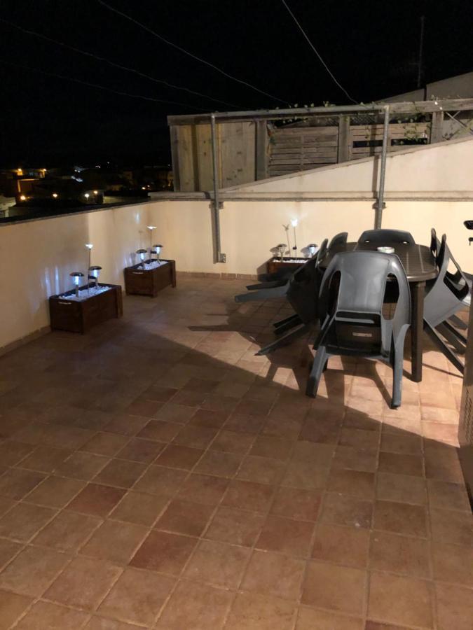 Apartamentos En Дельтебре Экстерьер фото