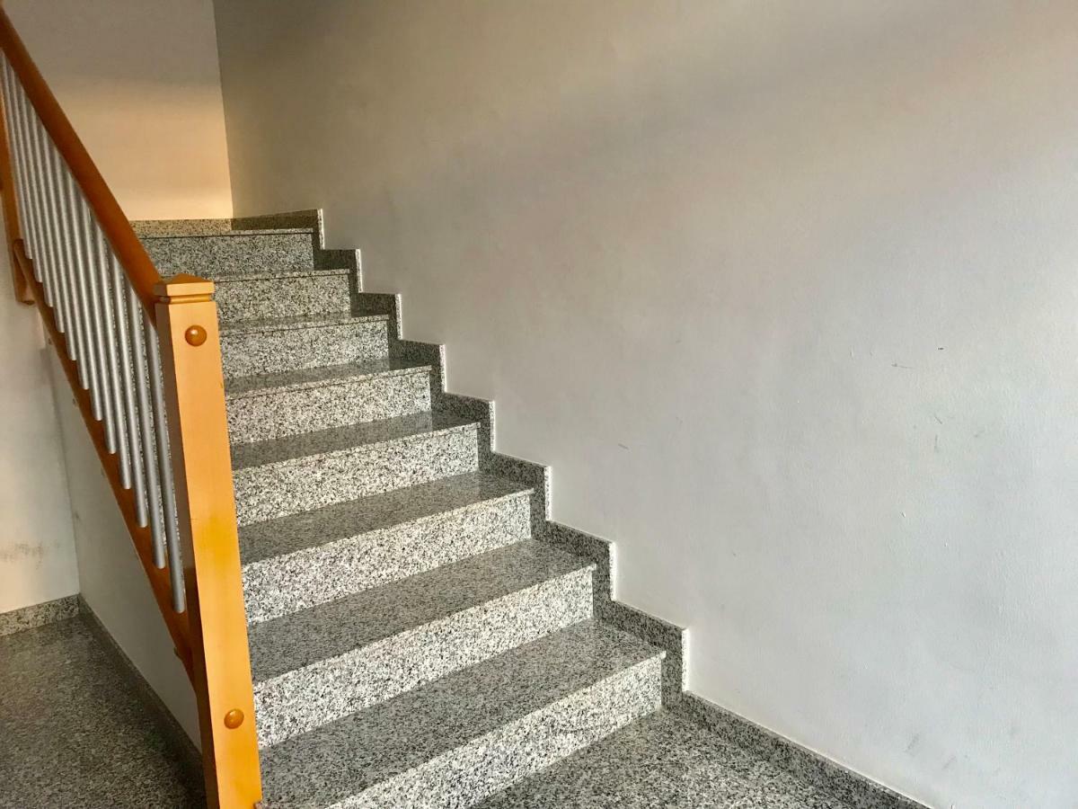 Apartamentos En Дельтебре Экстерьер фото